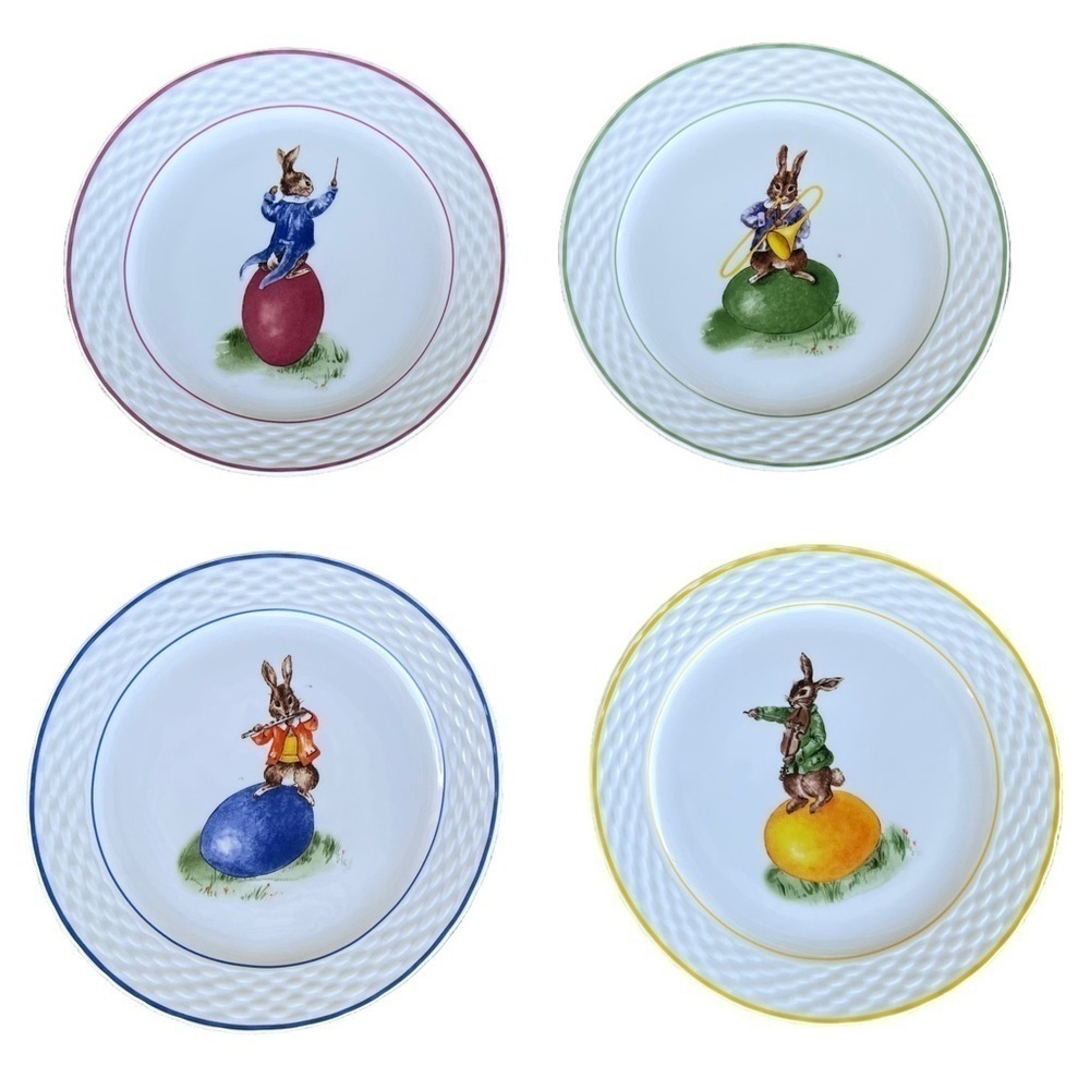 William Sonoma Bunny Band Dessert Plates (4) Multicolor Bunny Eggs Discontinued